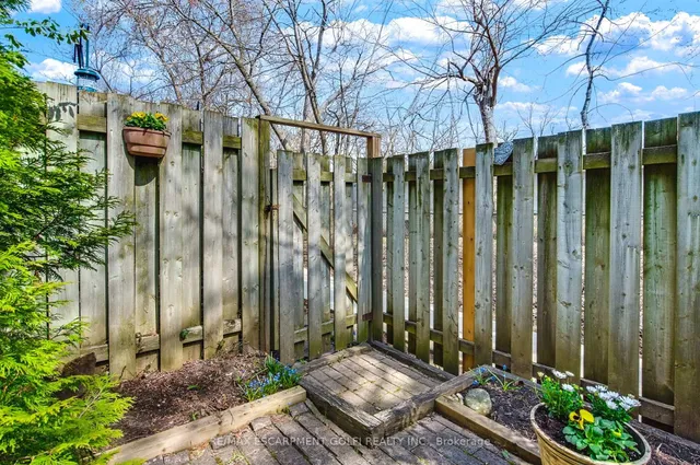 Additional image 29 of 3041 Glencrest Rd Unit 40