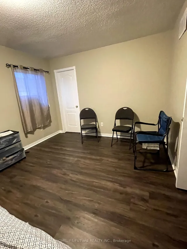 Additional image 18 of 14 Peachleaf Cres