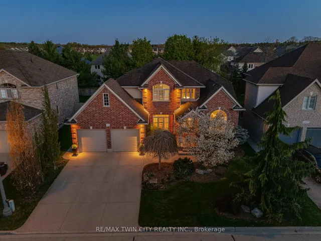 Additional image 2 of 533 Falconridge Cres