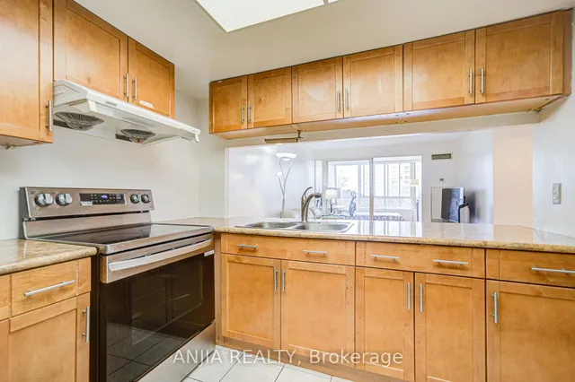 Additional image 17 of 225 Bamburgh Circ Unit 512