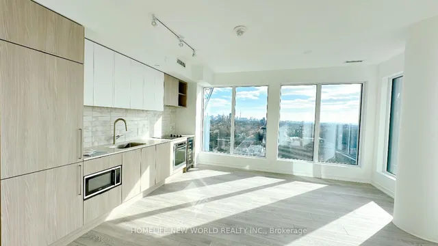 Additional image 5 of 2020 Bathurst St Unit 1621