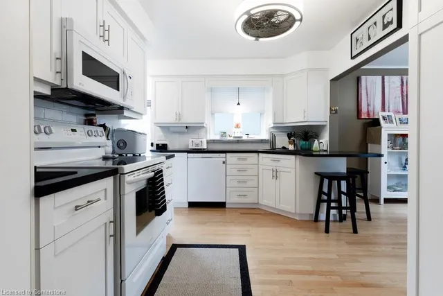 Additional image 16 of 3 Glen Crt