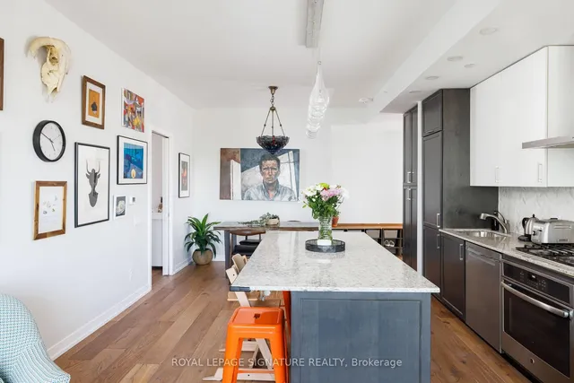 Additional image 6 of 38 Howard Park Ave Unit 520