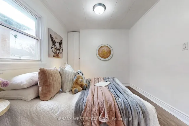 Additional image 16 of 14 Byng Ave