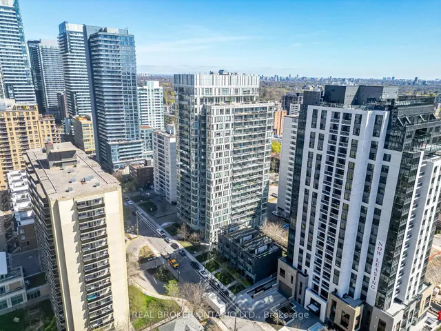 Additional image 31 of 83 Redpath Ave Unit 1309