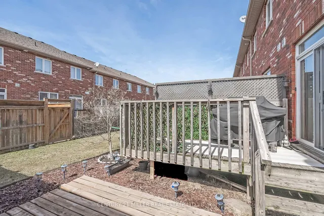 Additional image 21 of 45 Seabreeze Cres Unit 19