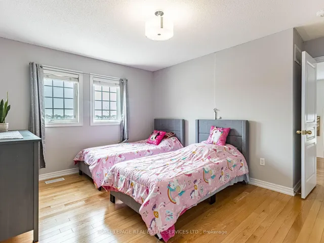 Additional image 30 of 22 Riseborough Dr