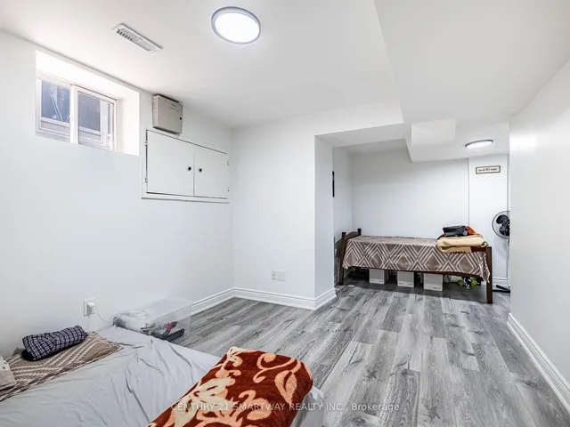 Additional image 44 of 124 Porchlight Rd