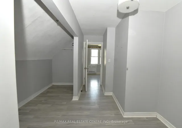 Additional image 12 of 2070 Churchill Ave