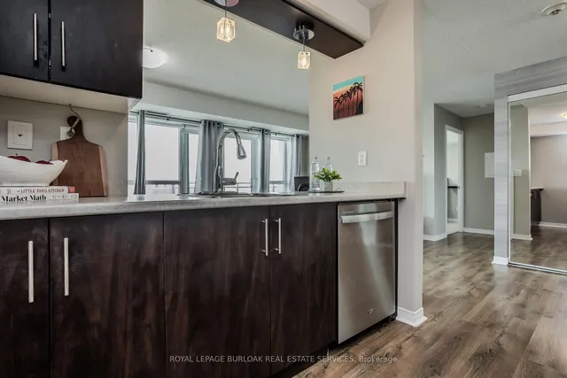 Additional image 13 of 215 Queen St Unit 602