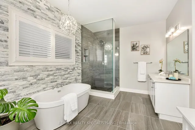 Additional image 26 of 1310 Raspberry Terr