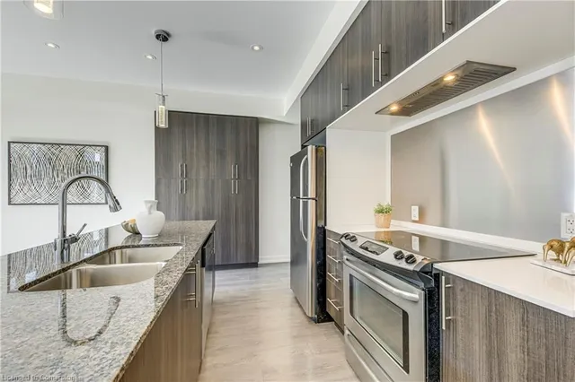 Additional image 21 of 301 Squire Crescent Cres