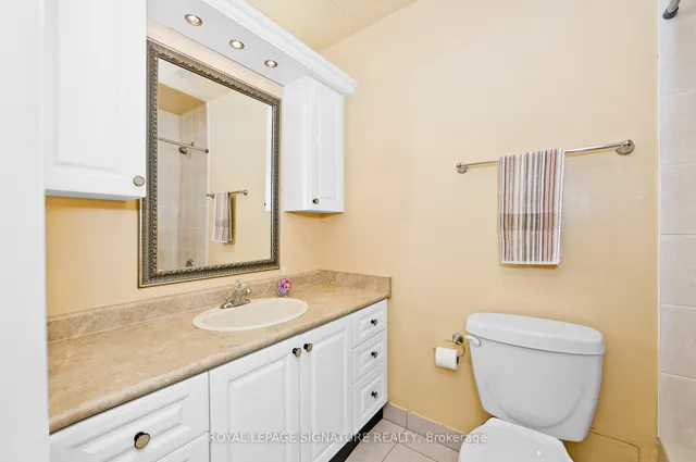 Additional image 20 of 35 Ormskirk Ave Unit 908