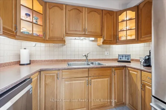 Additional image 19 of 700 Erinbrook Dr Unit 16