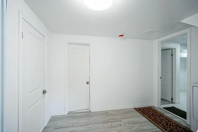 Additional image 29 of 52 Slan Ave