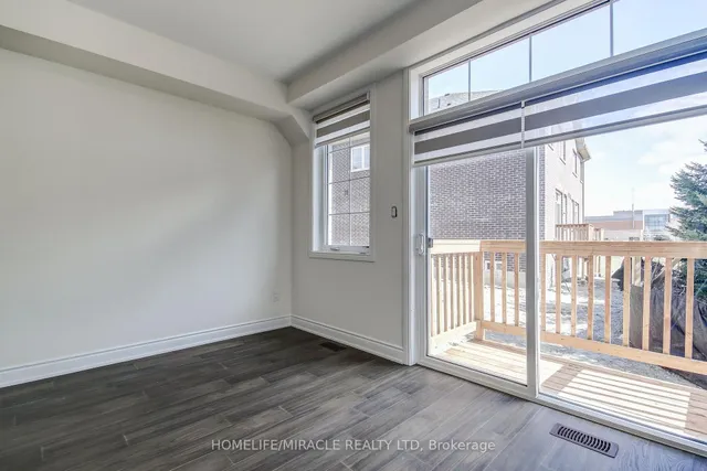 Additional image 18 of 28 Yvonne Dr