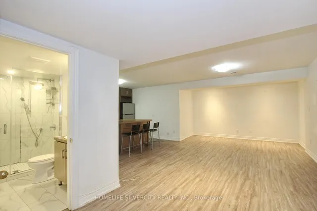 Additional image 41 of 4 Byng Ave