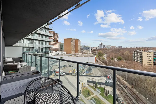 Additional image 17 of 825 Church St Unit 611