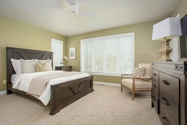 Additional image 33 of 27 Blackberry Pl