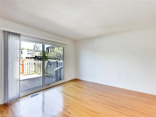 Additional image 18 of 153 Limeridge Rd Unit 16