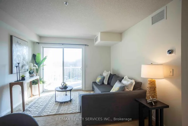 Additional image 12 of 684 Warden Ave Unit 301