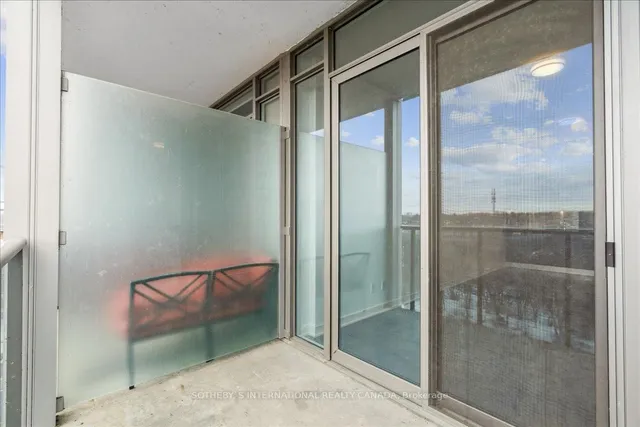 Additional image 35 of 90 Park Lawn Rd Unit 915