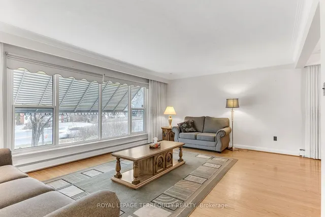 Additional image 5 of 2981 Weston Rd