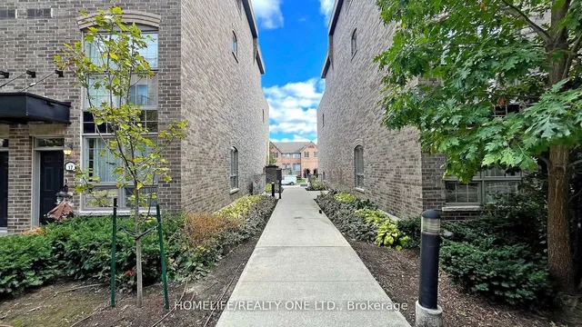 Additional image 31 of 220 Brandon Ave Unit TH 52