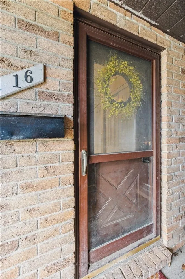 Additional image 5 of 700 Erinbrook Dr Unit 16