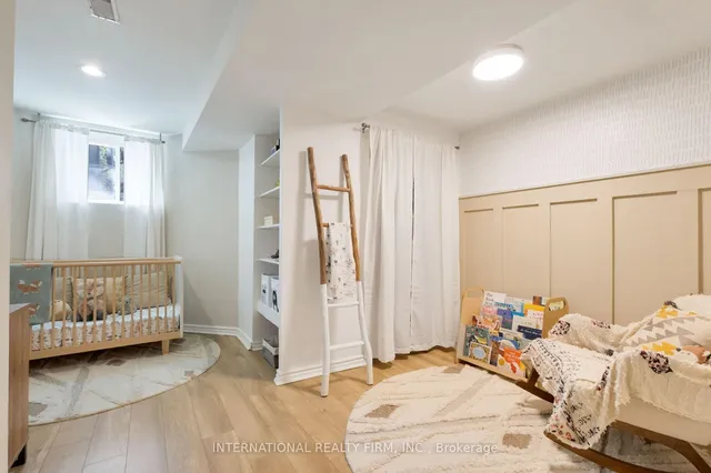 Additional image 37 of 319 Markham St