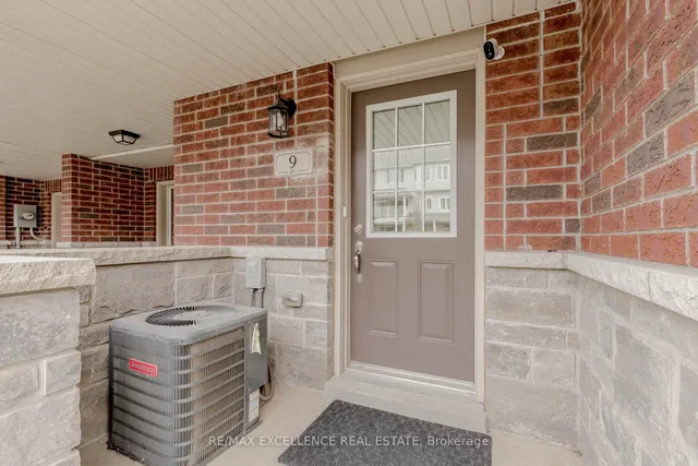 Additional image 6 of 9 Hiscott Dr