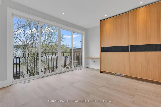 Additional image 27 of 444 Roxton Rd