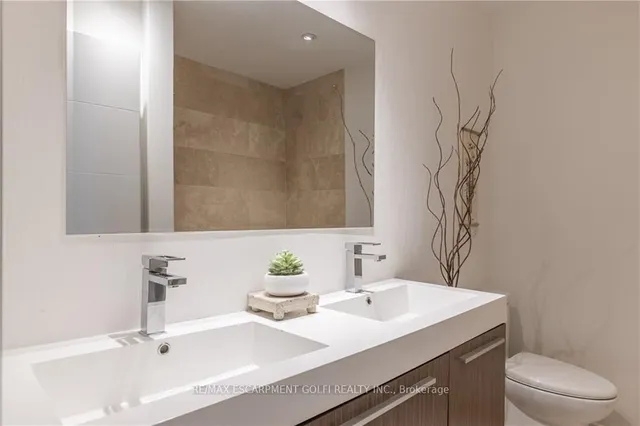 Additional image 24 of 39 Hilts Dr