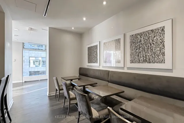 Additional image 31 of 2191 Yonge St Unit 3707