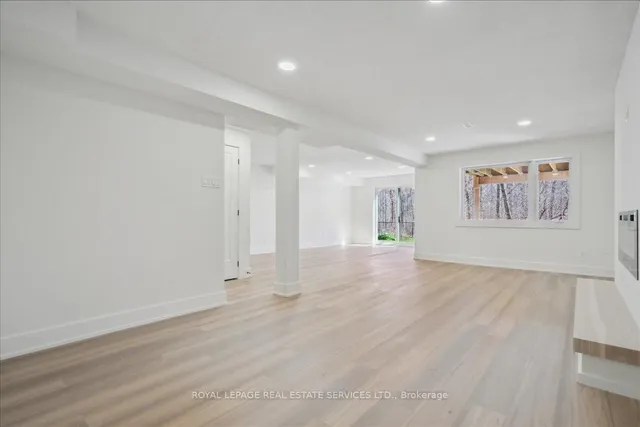 Additional image 35 of 1379 Golden Meadow Tr