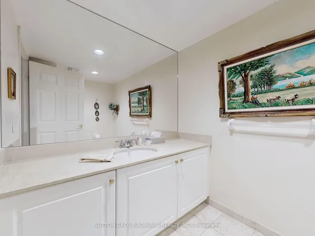 Additional image 32 of 89 Skymark Dr Unit 1207