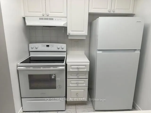 Additional image 18 of 68 Corporate Dr Unit 1831