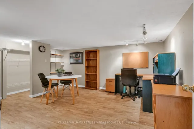 Additional image 41 of 2224 Vista Dr