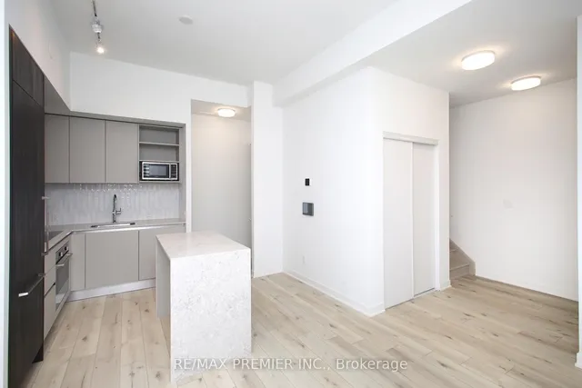 Additional image 5 of 3020 Trailside Dr Unit 135