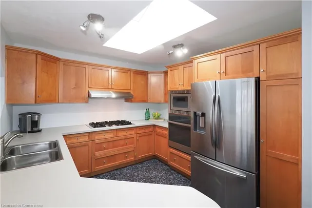 Additional image 21 of 211 Misty Crt