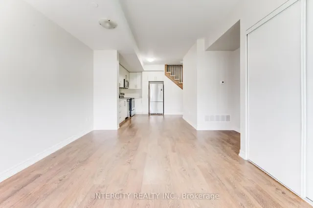 Additional image 20 of 2205 LILLYKIN St Unit 4