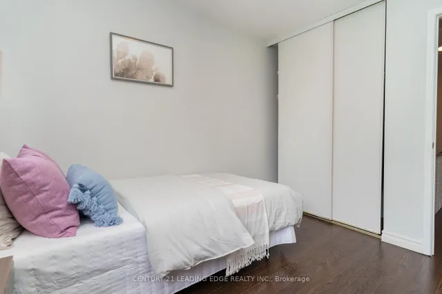 Additional image 31 of 91 L'Amoreaux Dr Unit 126
