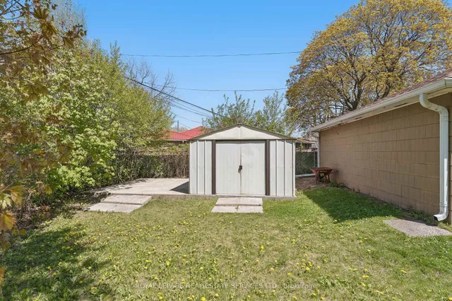 Additional image 28 of 16 Denver Pl