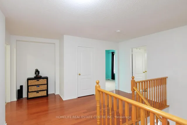 Additional image 25 of 19 Briardale Rd