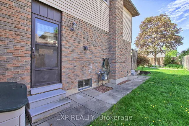 Additional image 35 of 470 Gowland Cres