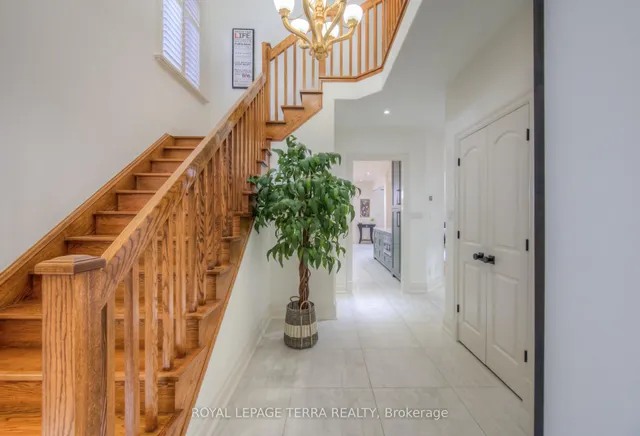 Additional image 7 of 217 1/2 Federal St