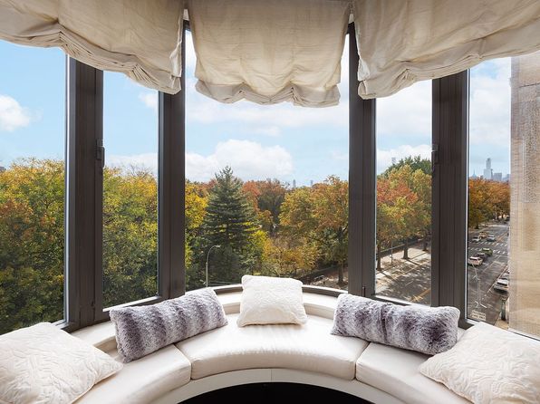 279 Central Park W, New York, NY