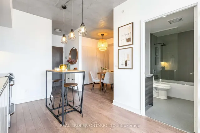 Additional image 4 of 1190 Dundas St Unit 318