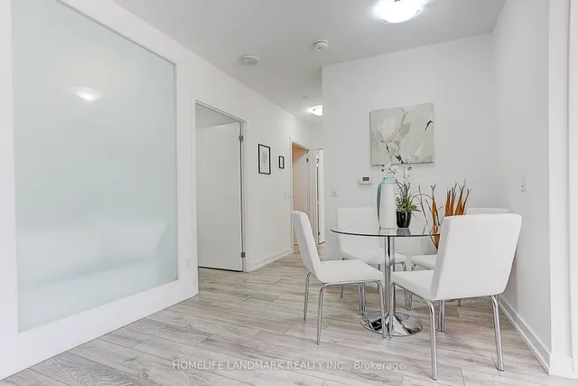 Additional image 31 of 159 Wellesley St Unit 401