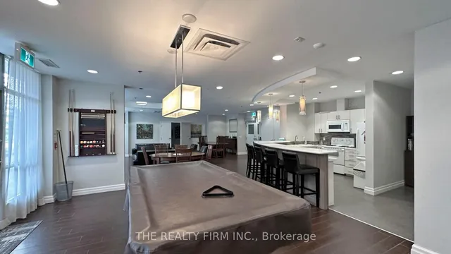 Additional image 41 of 245 Davisville Ave Unit 517